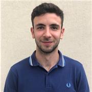 Estudiante de Audiología Protésica